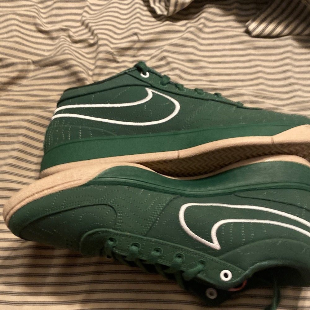 Nike book 1 Flafstaff